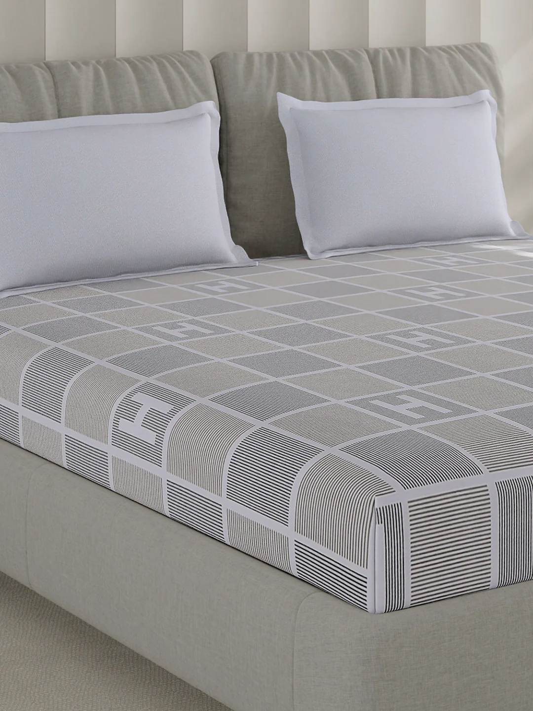 210 TC Cotton Double Bed 1 Bedsheet with 2 Pillow Covers (Ramona)