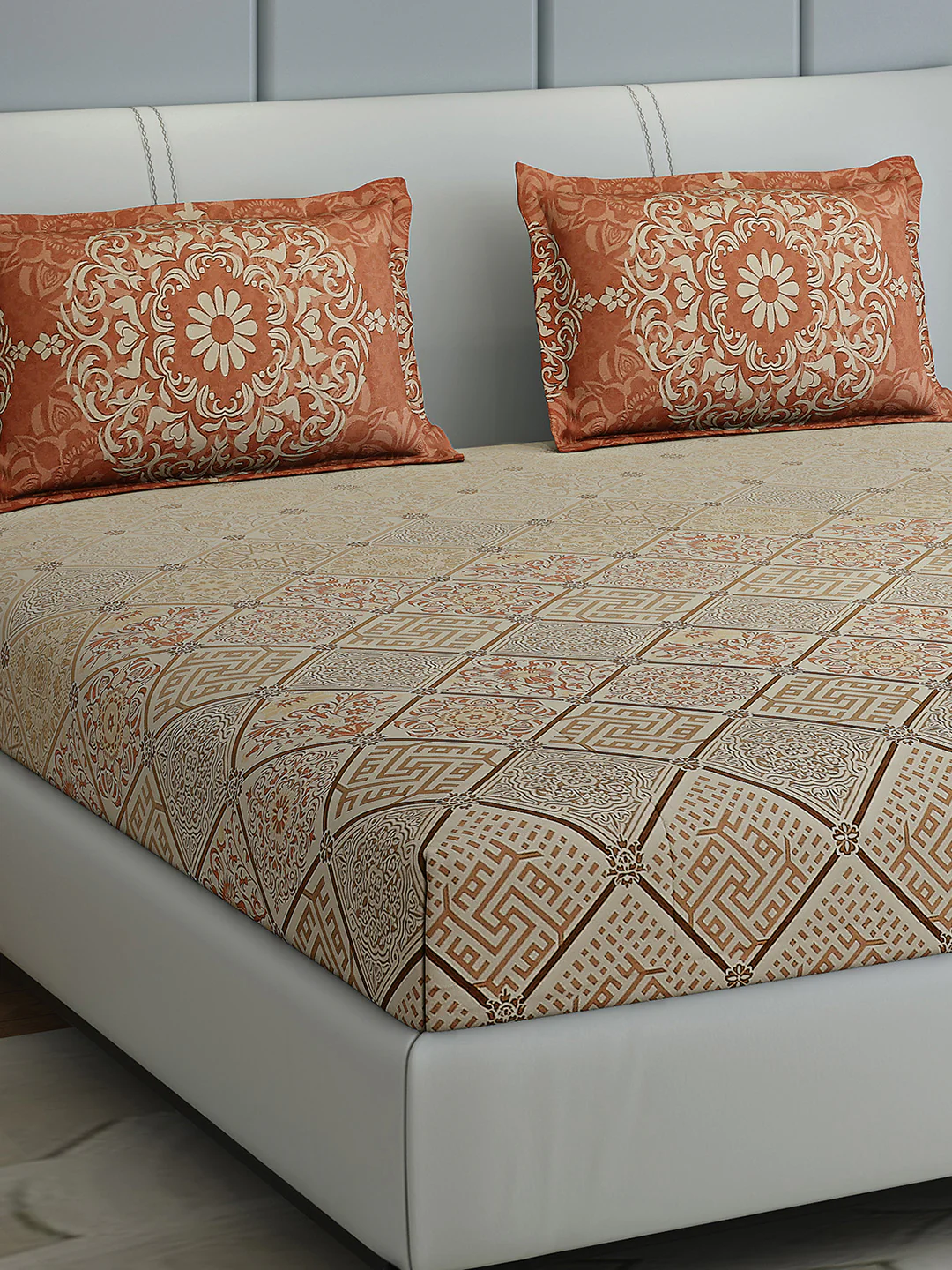 300 TC Cotton Double Bed 1 Bedsheet with 2 Pillow Covers (Morocan)