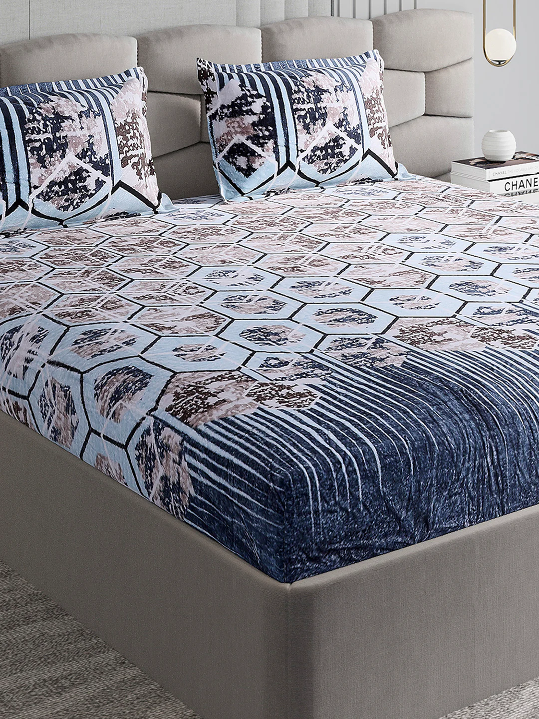 374 GSM 100% Polyester Double Bed 1 Bedsheet with 2 Pillow Cover (Impression)