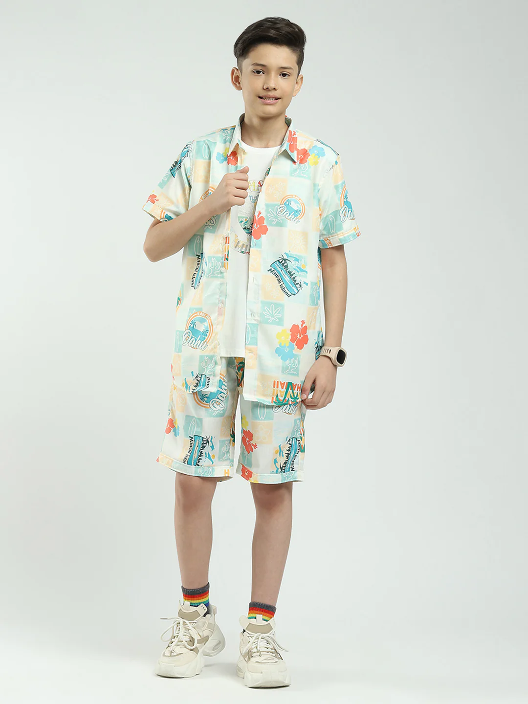 Boys Green Printed Collar Half Sleeve Cords Set