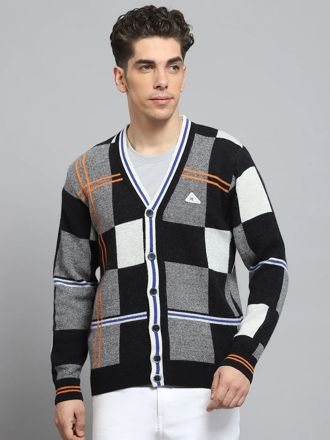 Men Black Self Design V Neck Full Sleeve Cardigan