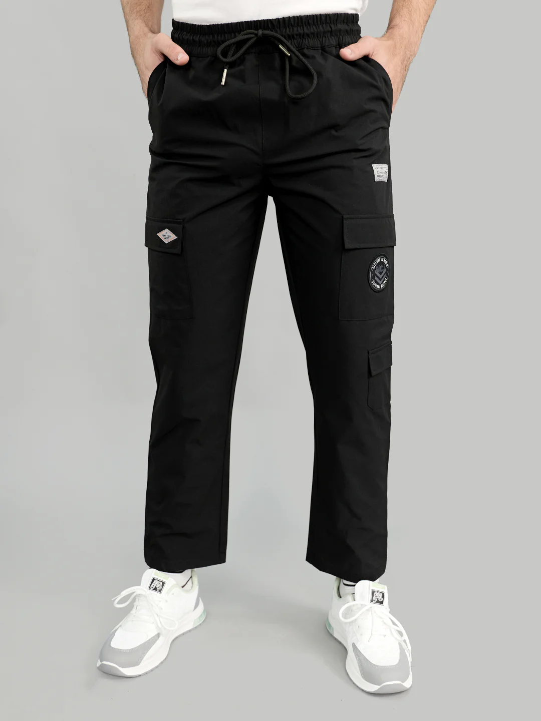 Men Black Solid Regular Fit Lower