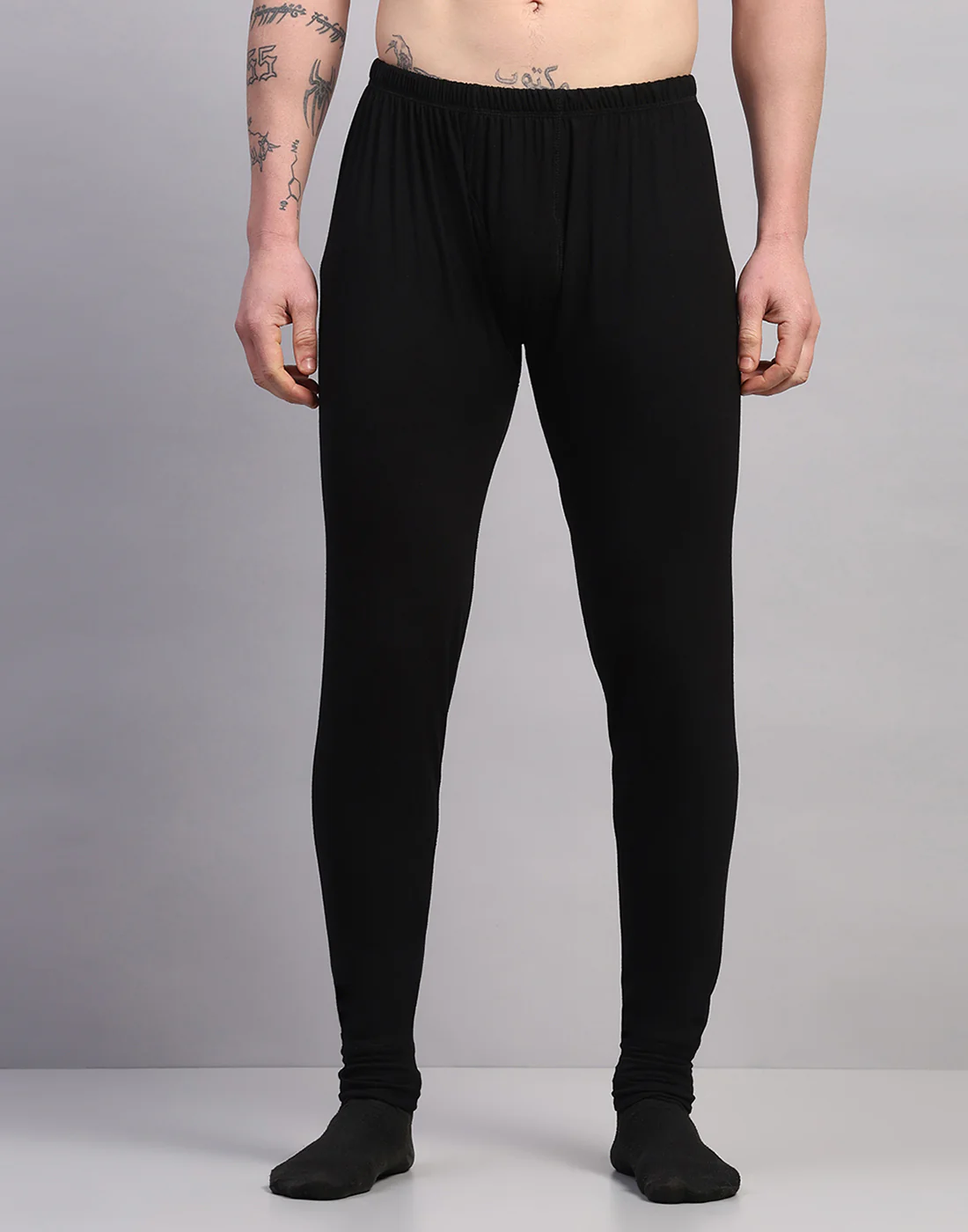 Men Black Solid Regular Fit Thermal Lower