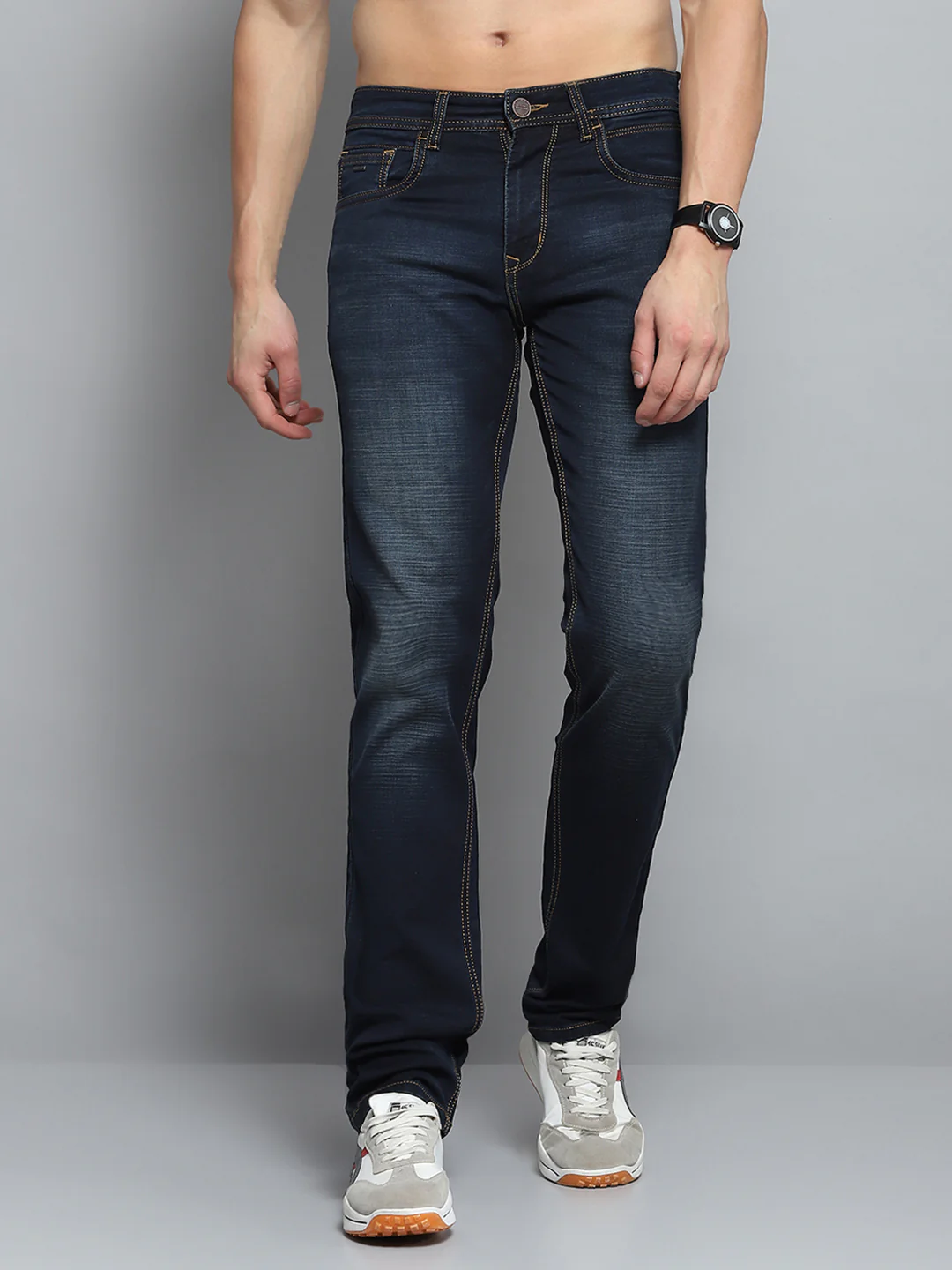 Men Blue Solid Narrow Fit Denim