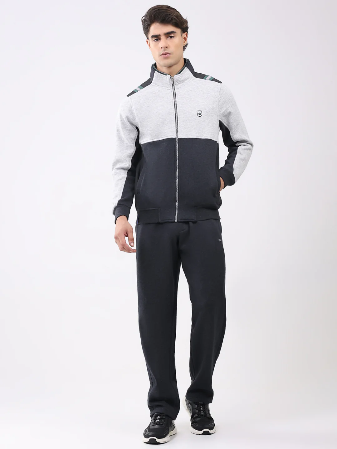 Men Charcoal Solid Collar Full Sleeve Winter Tracksuit