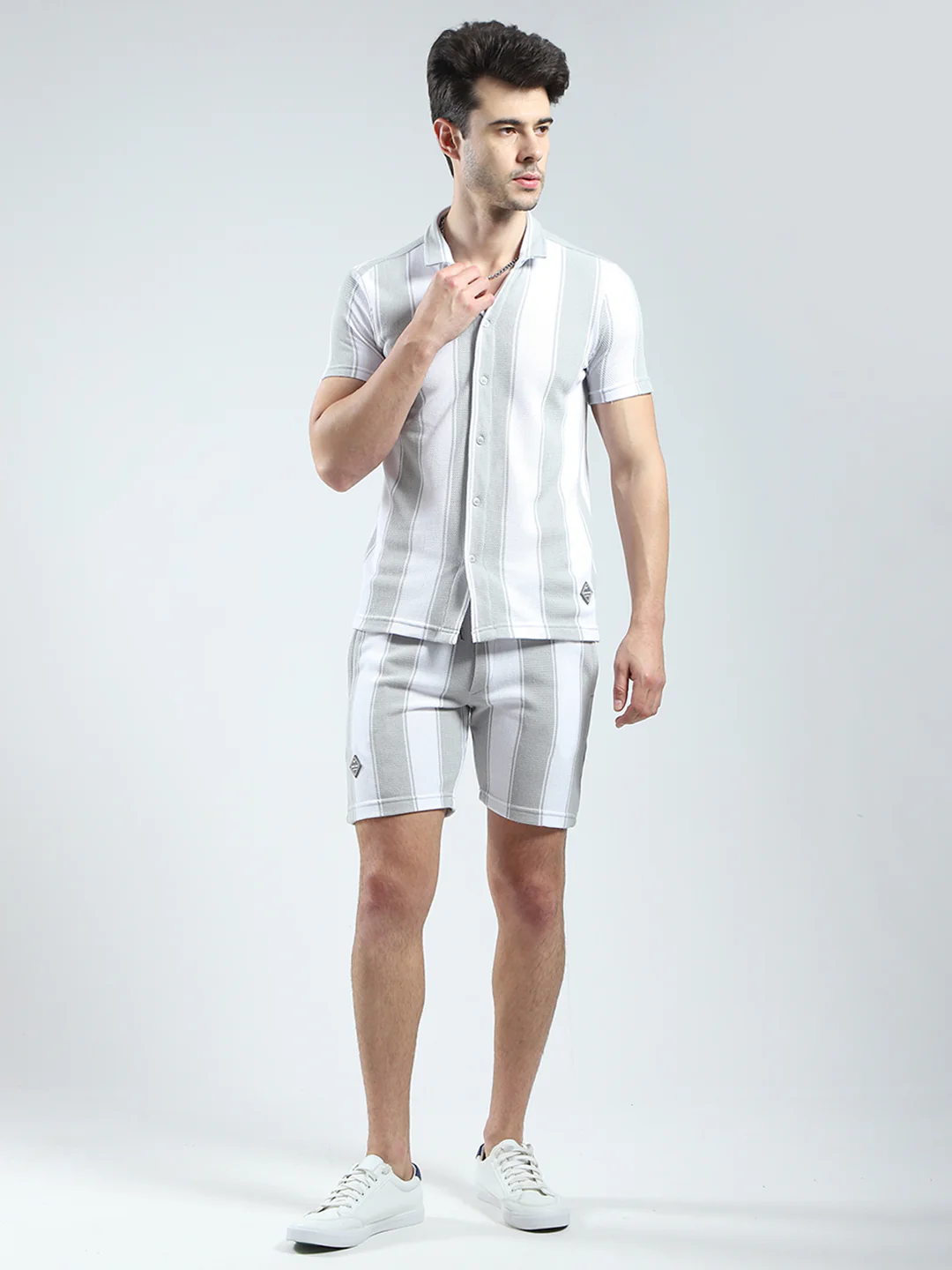 Men Grey Self Design Collar Half Sleeve Bermuda Set