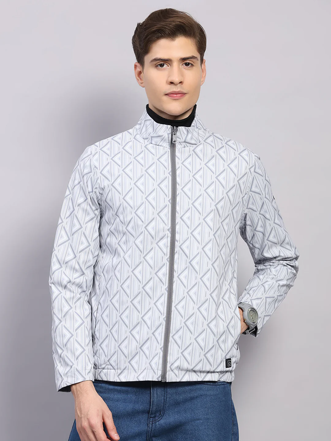 Men Grey Solid Hooded Full Sleeve Jacket
