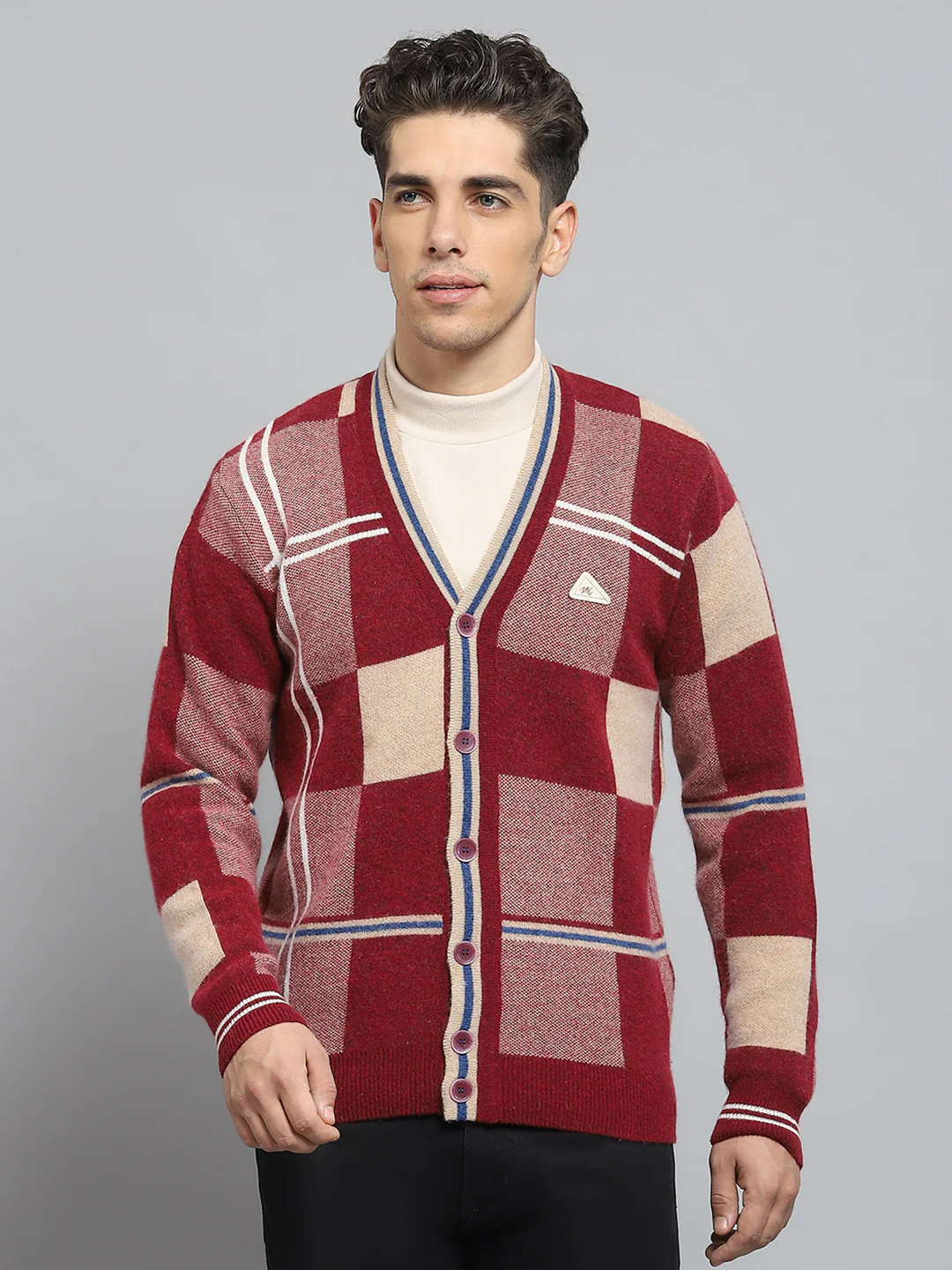 Men Maroon Self Design V Neck Full Sleeve Cardigan