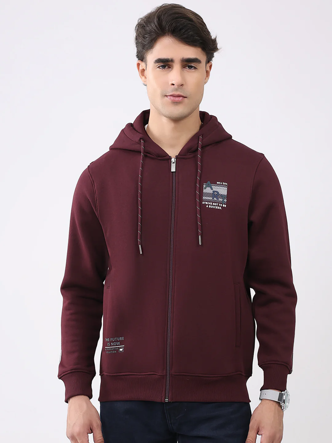 Men Maroon Solid Hooded Full Sleeve Sweatshirt