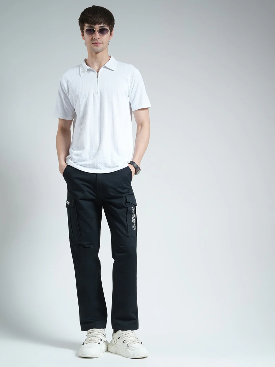 Men Navy Blue Solid Slim Fit Cargo - Image 2
