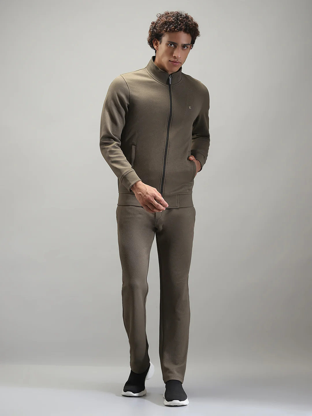 Men Olive Solid Mock Neck Full Sleeve Winter Tracksuit