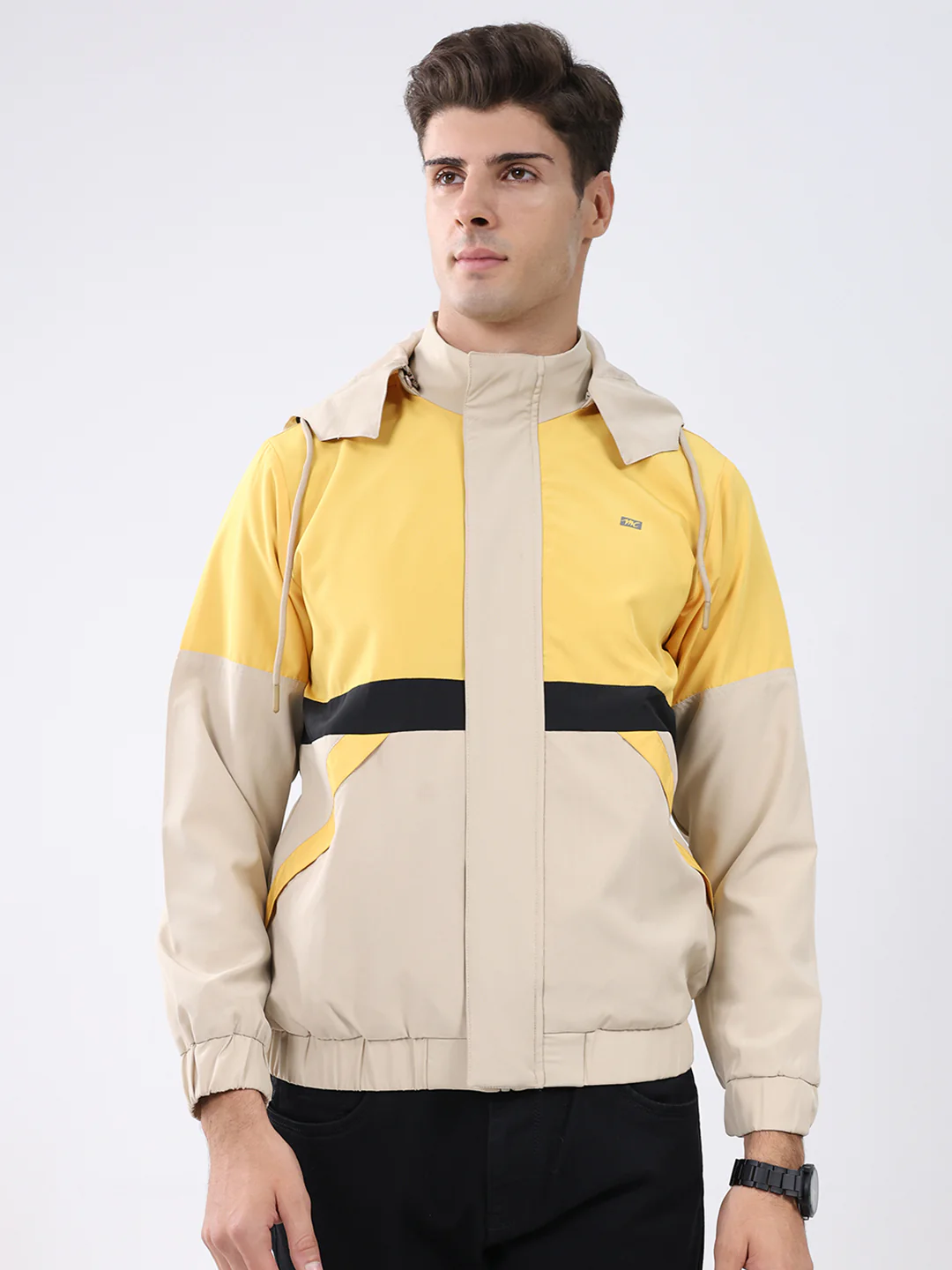 Men Yellow Colourblocked Hooded Full Sleeve Jacket