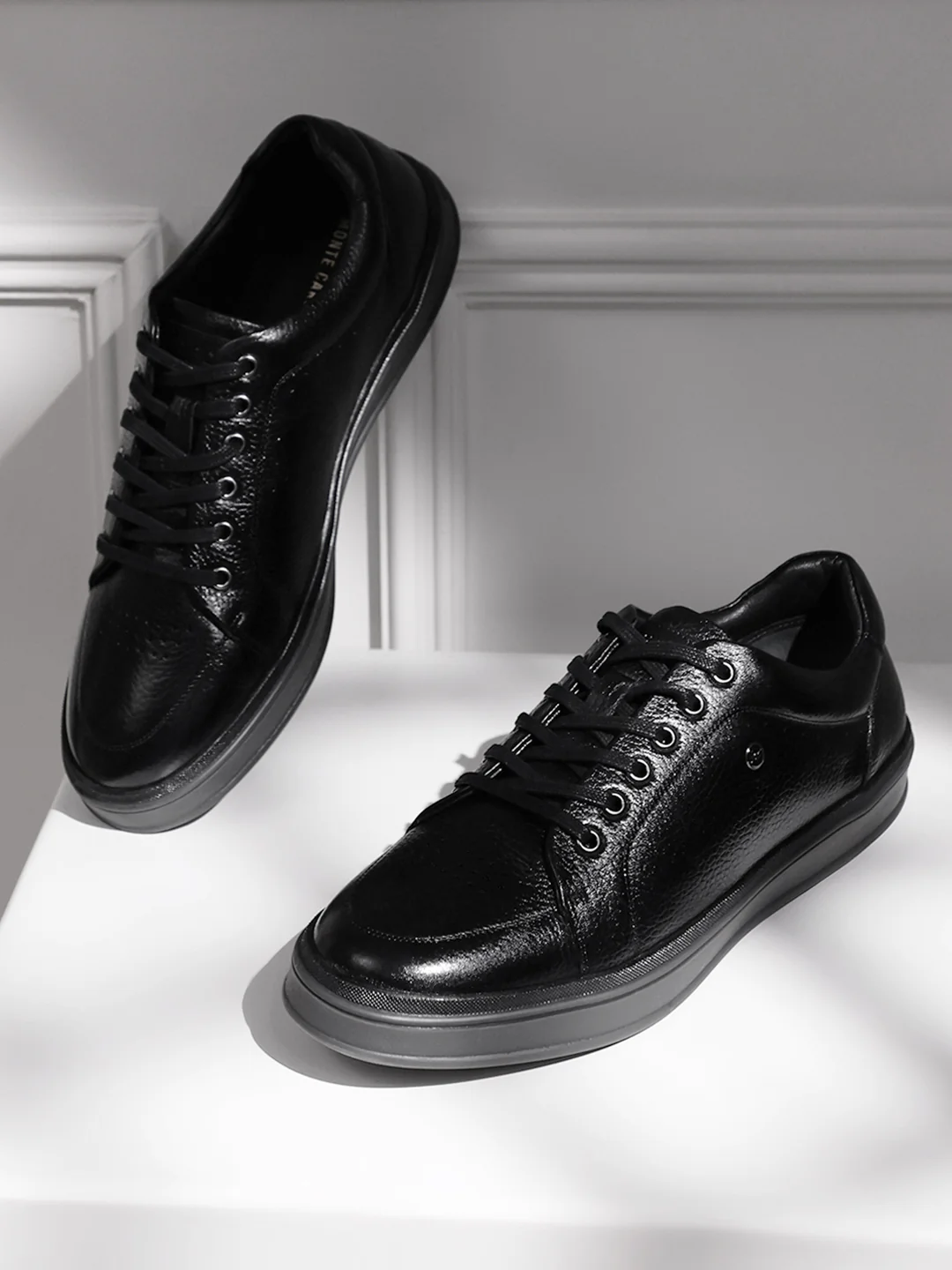 Monte Carlo Black Comfort Low-Top Leather Casual Sneakers for Men