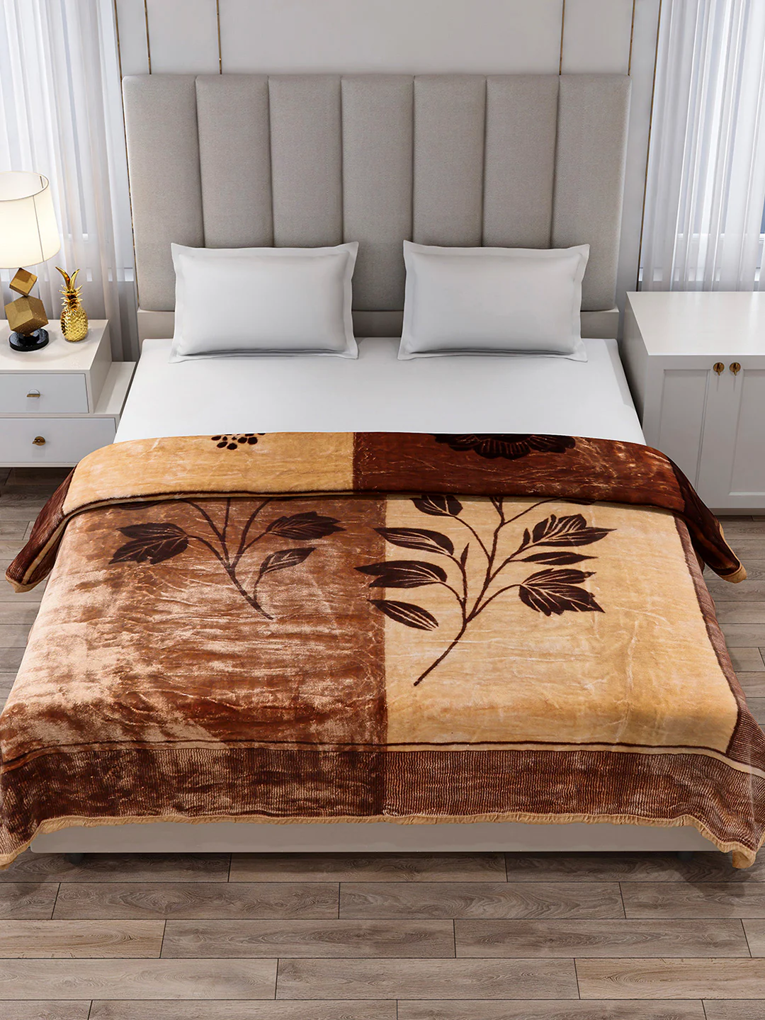 Printed Double Bed 2 Ply, 871 GSM Blanket for Heavy Winter - (Moon Valley Box) - Image 3