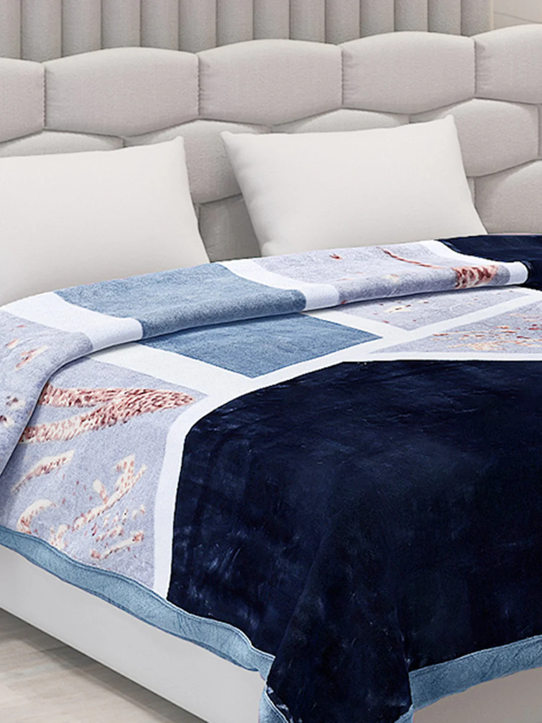 Printed Double Bed 795 GSM Blanket Austin 2 Ply (Weight 4.2 kg)