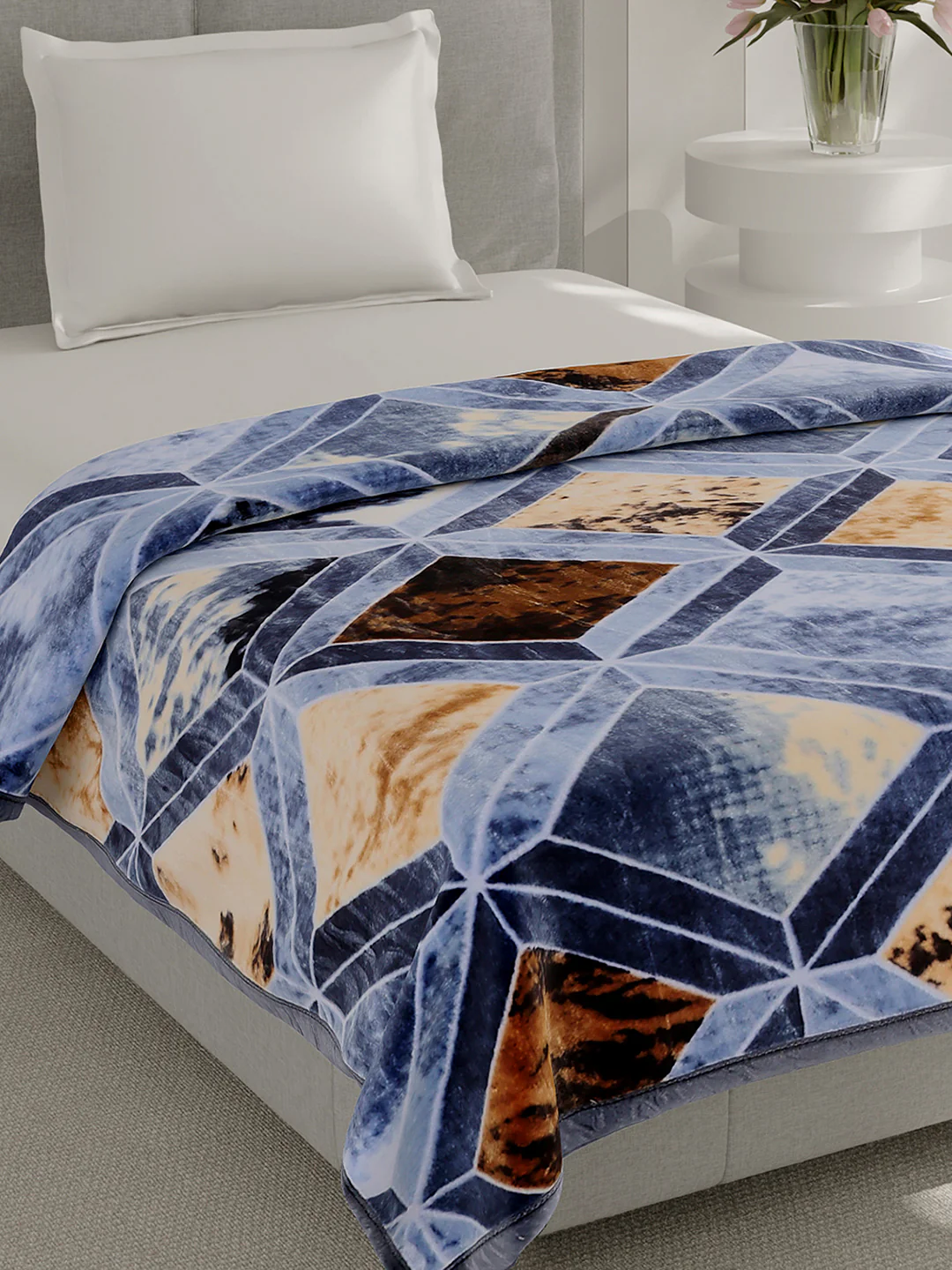 Printed Single Bed 1 Ply, 625 GSM Mink Blanket for Mild Winter - (Impact Pvc)
