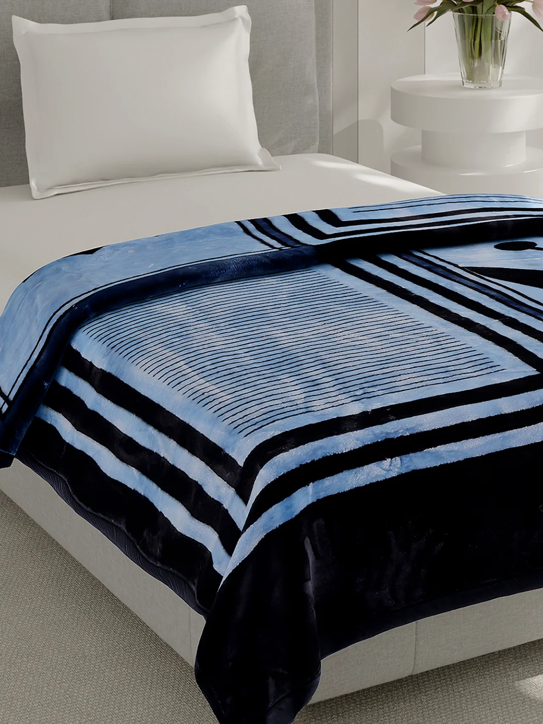 Printed Single Bed 2 Ply, 895 GSM Blanket for Heavy Winter - (Lavish Pvc)