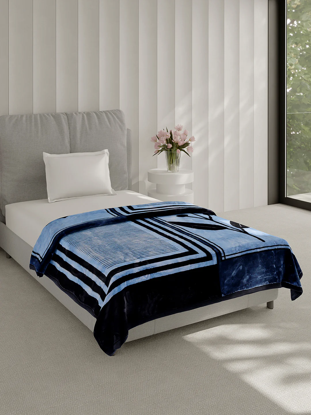 Printed Single Bed 2 Ply, 895 GSM Blanket for Heavy Winter - (Lavish Pvc) - Image 4
