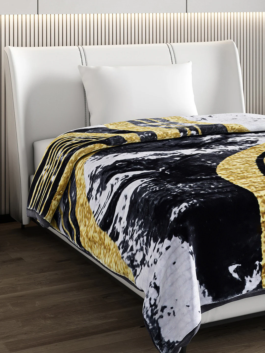 Printed Single Bed 965 GSM Blanket Marco 3 Ply (Weight 3.4 kg)