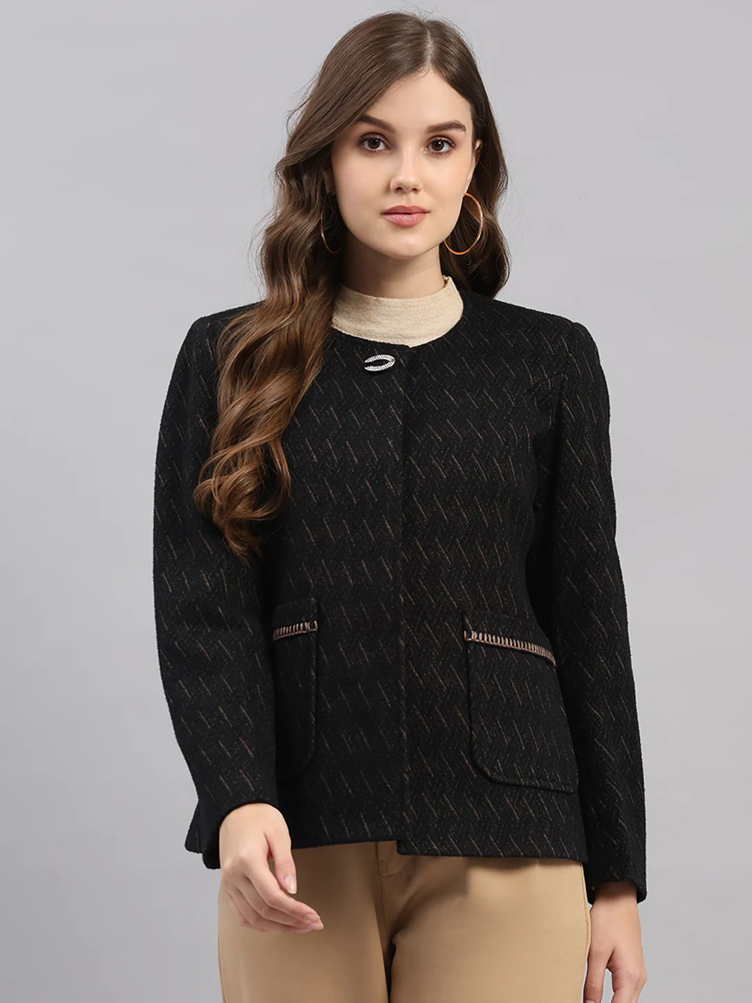 Women Black Self Design Collar Full Sleeve Coat