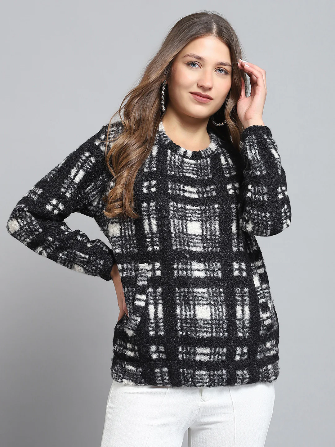 Rock.it Women Black Self Design Round Neck Full Sleeve Sweatshirt