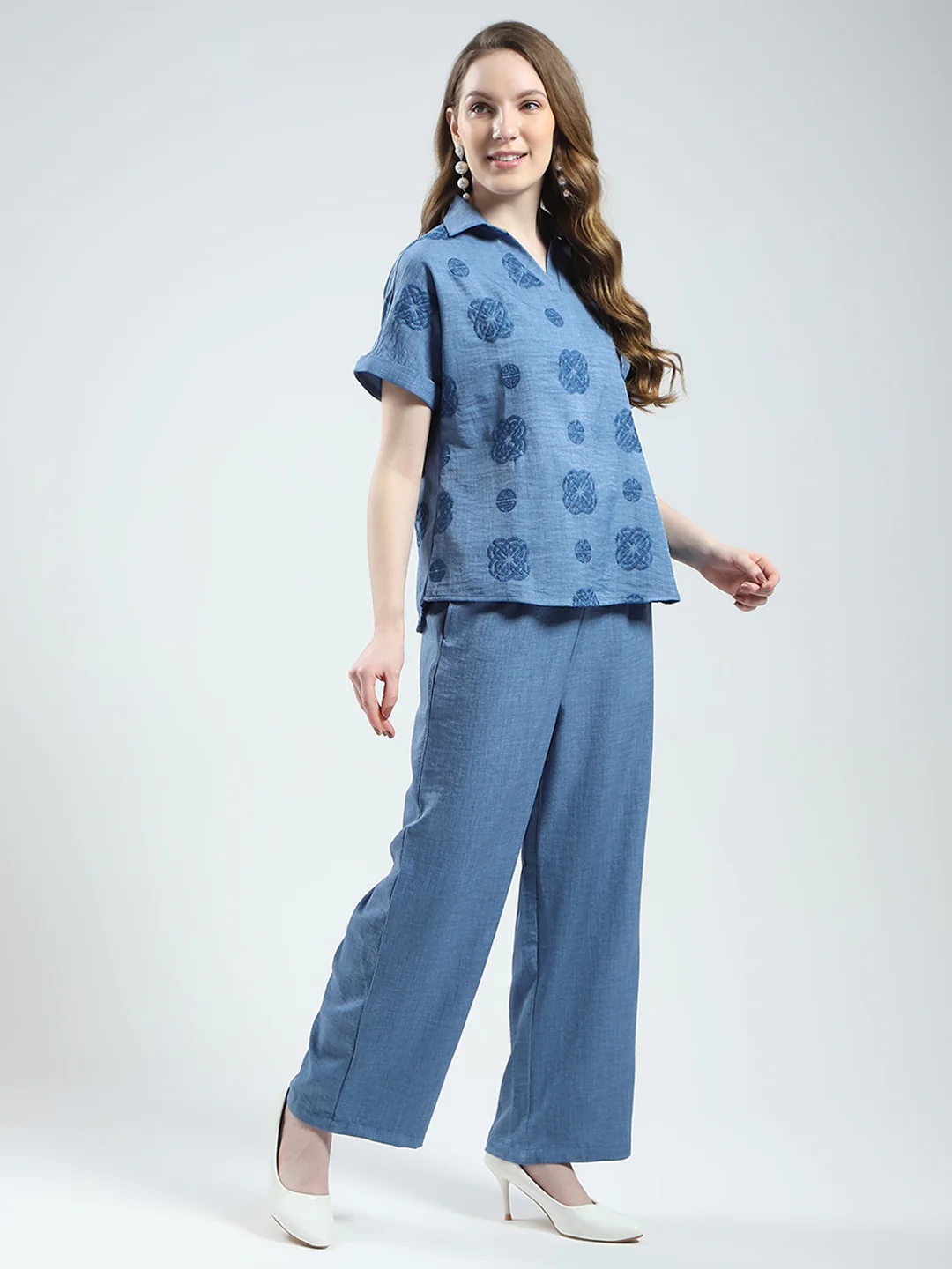 Women Blue Embroidered Collar Half Sleeve Cords Set - Image 4