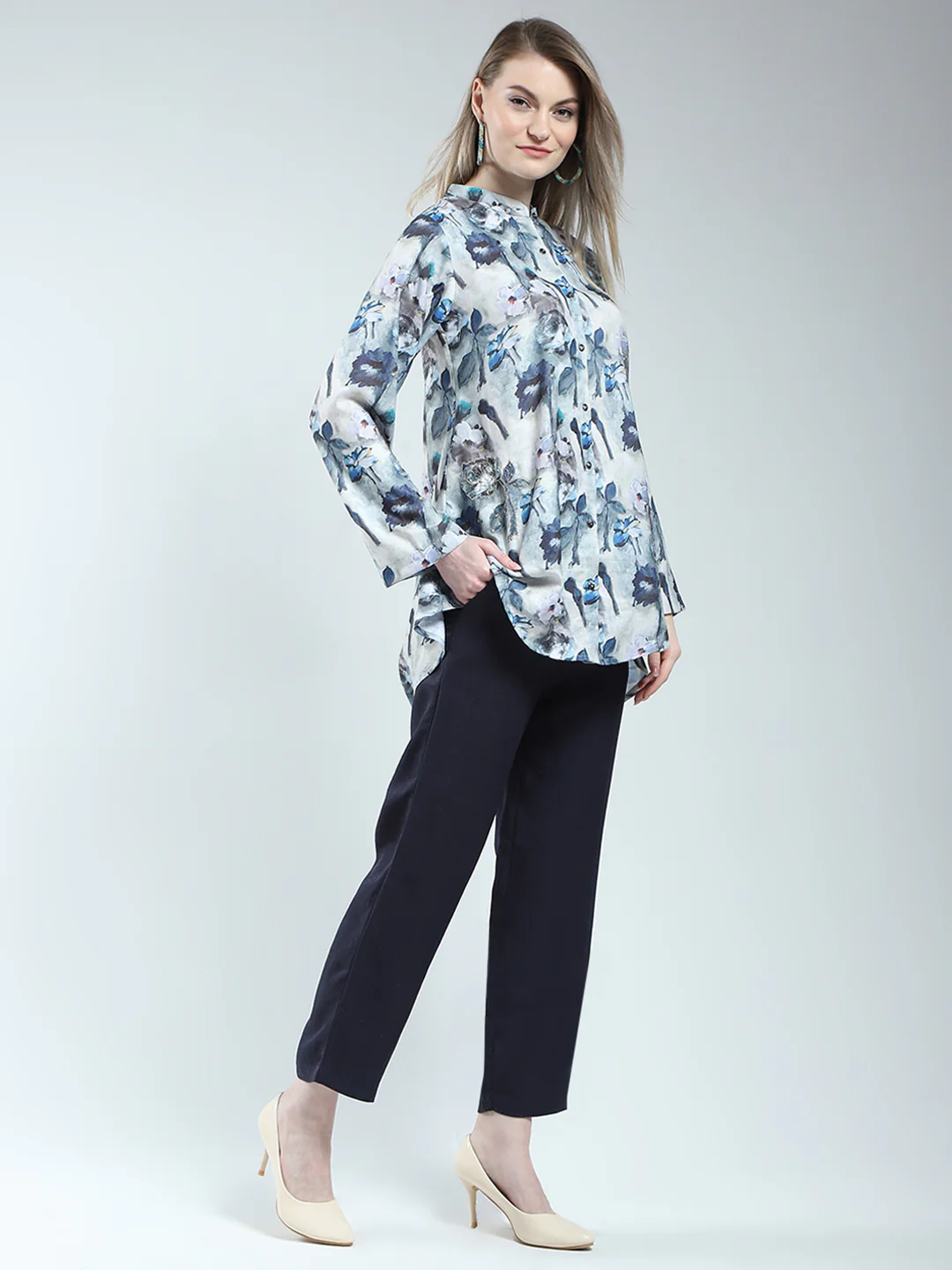 Women Blue Printed Band Neck Full Sleeve Cords Set - Image 4