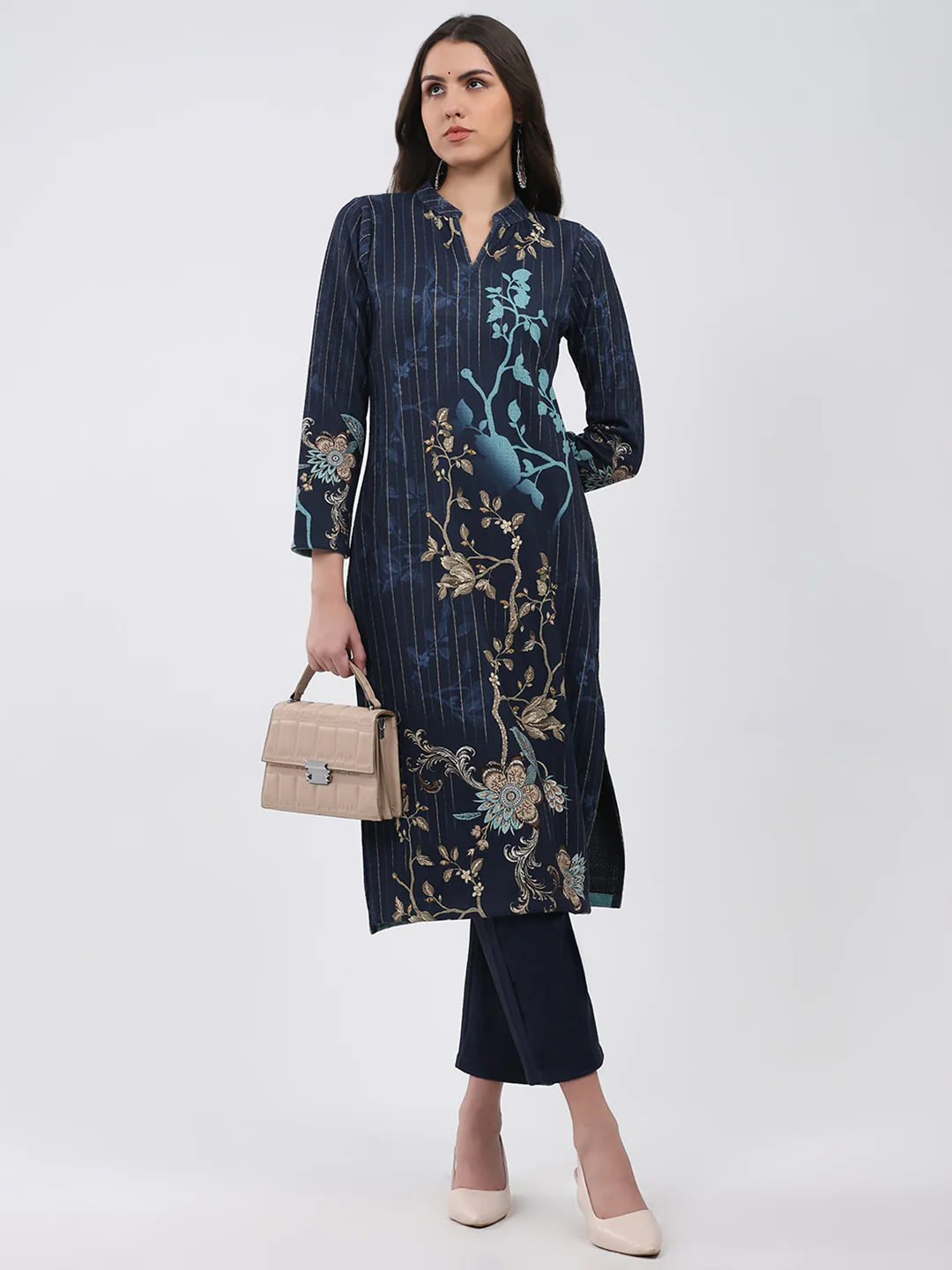 Women Blue Printed Round Neck Full Sleeve Kurti Set for Winter - Image 2