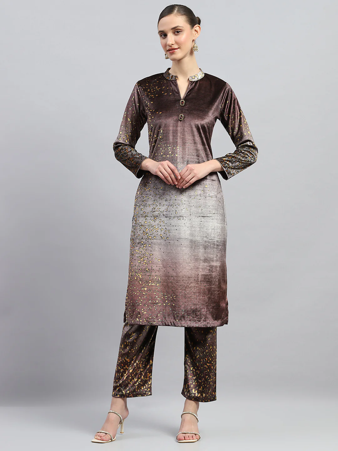 Women Brown Printed Round Neck Full Sleeve Kurti Set