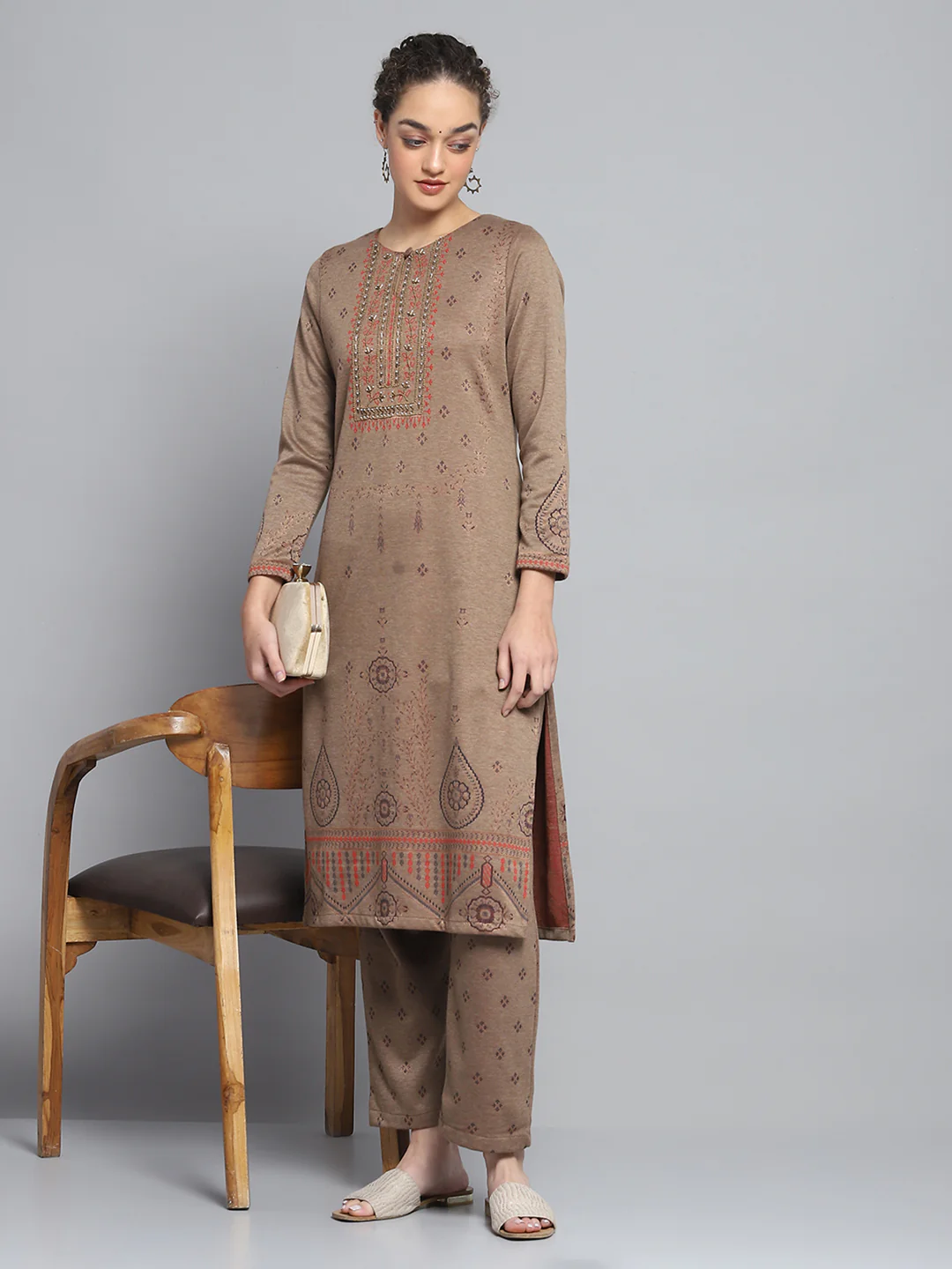 Women Brown Self Design Round Neck Full Sleeve Kurti Set for Winter - Image 2