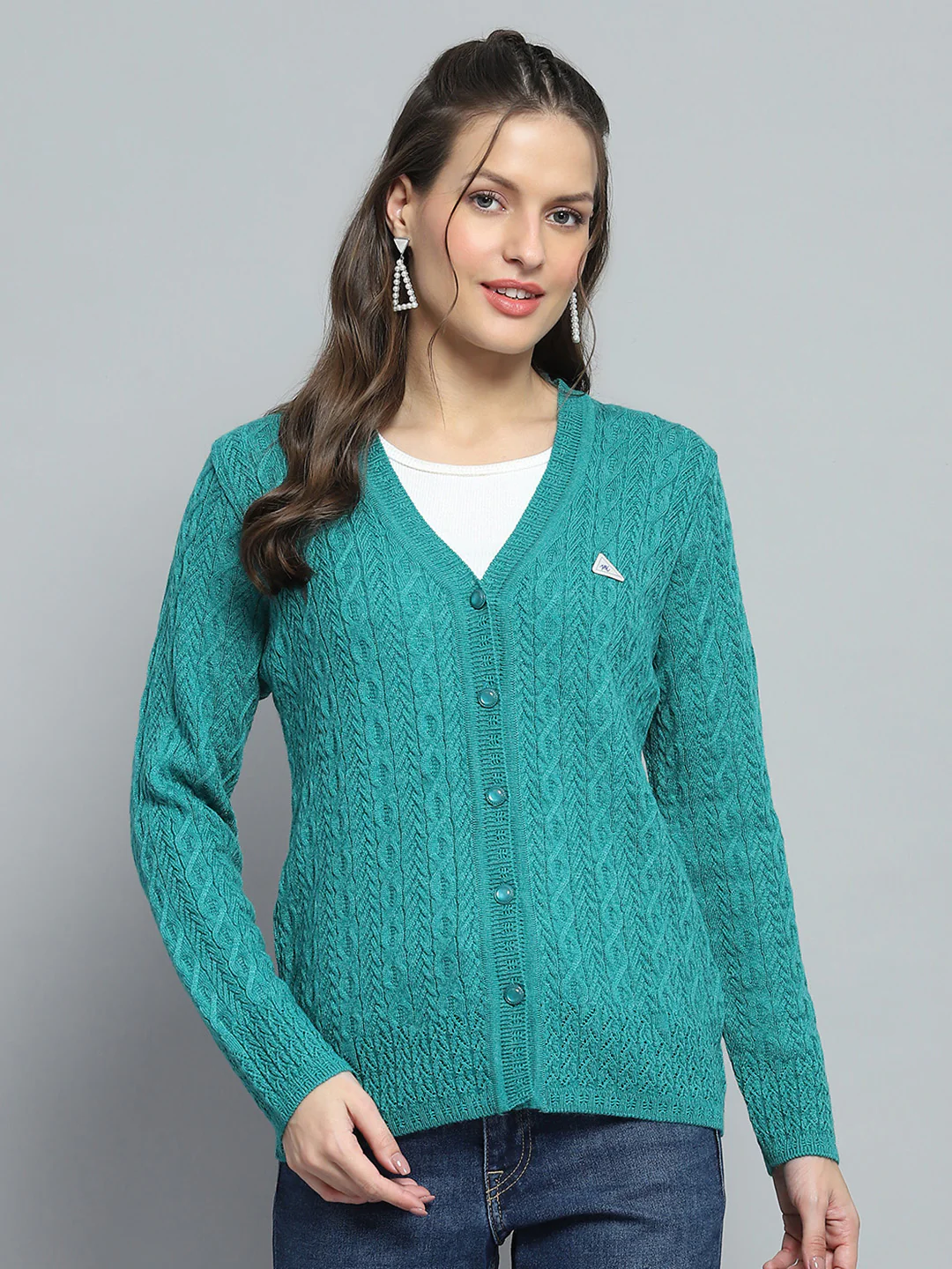 Women Green Self Design V Neck Full Sleeve Cardigan