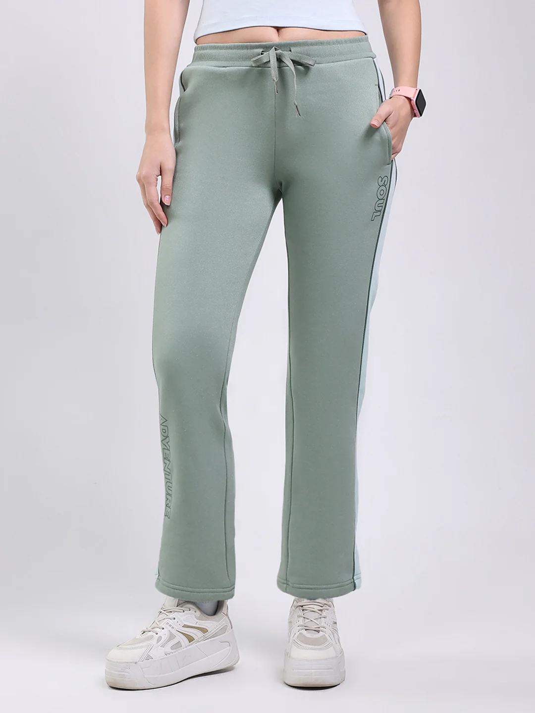 Women Green Solid Regular Fit Winter Lower