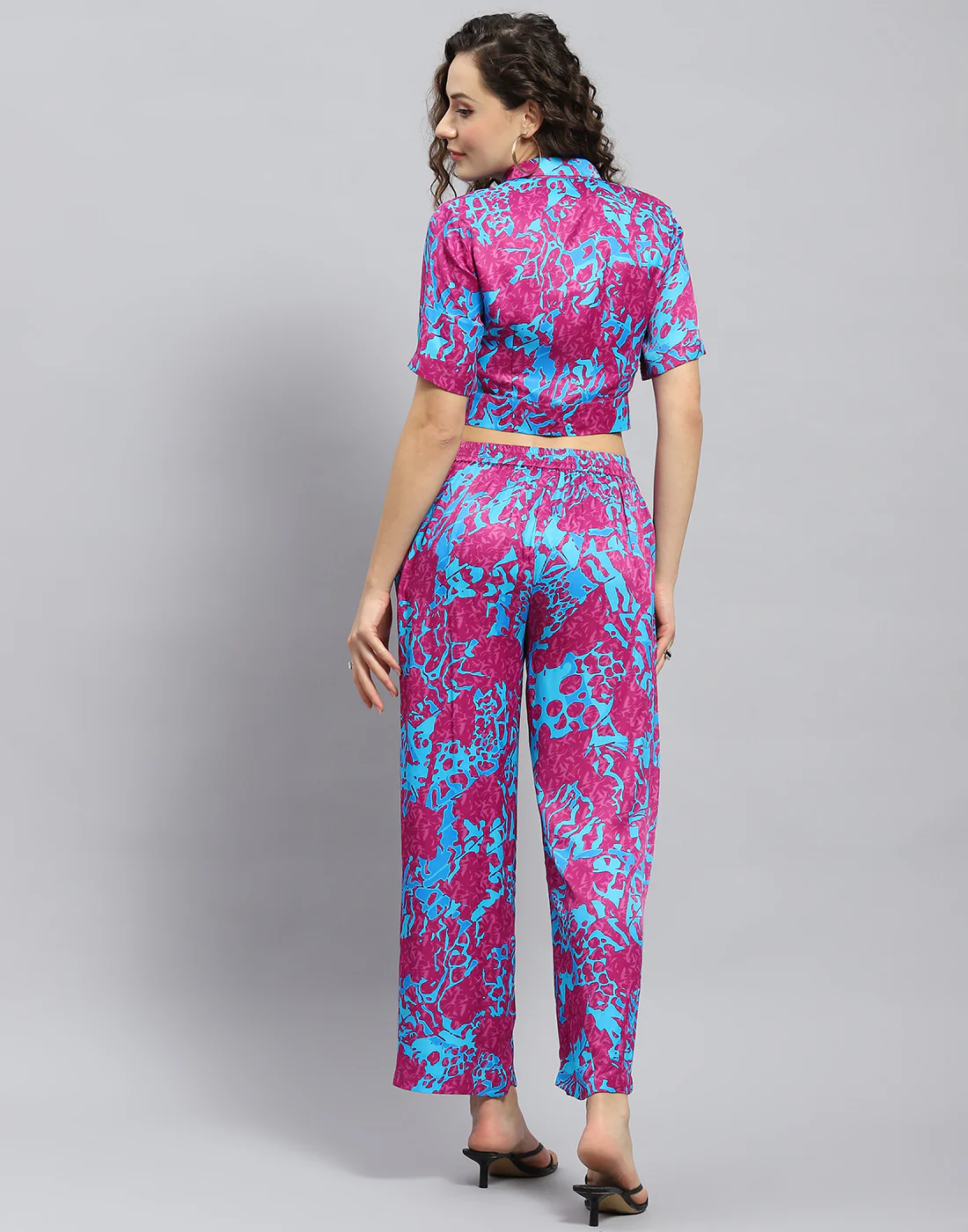 Women Magenta Printed Collar Half Sleeve Cords Set - Image 5