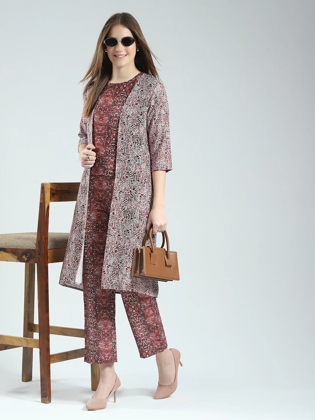 Women Maroon Printed Round Neck Sleeveless 3 Pcs Cords Set - Image 2