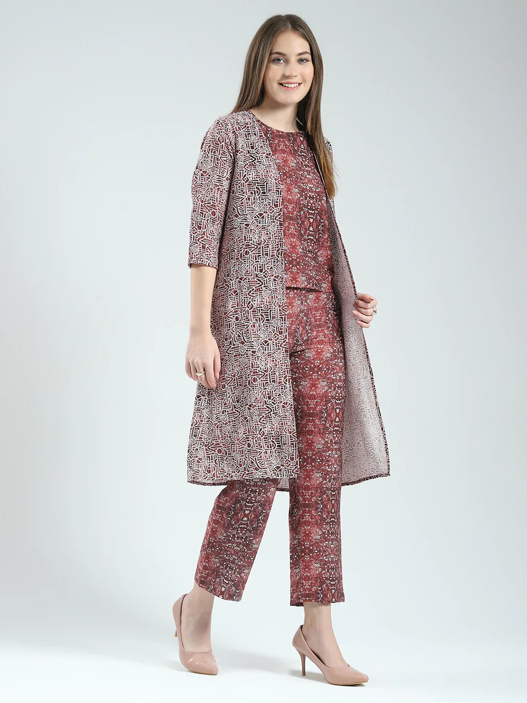 Women Maroon Printed Round Neck Sleeveless 3 Pcs Cords Set - Image 4