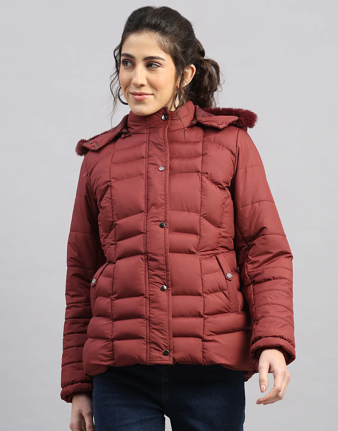 Women Maroon Solid Hooded Full Sleeve Jacket