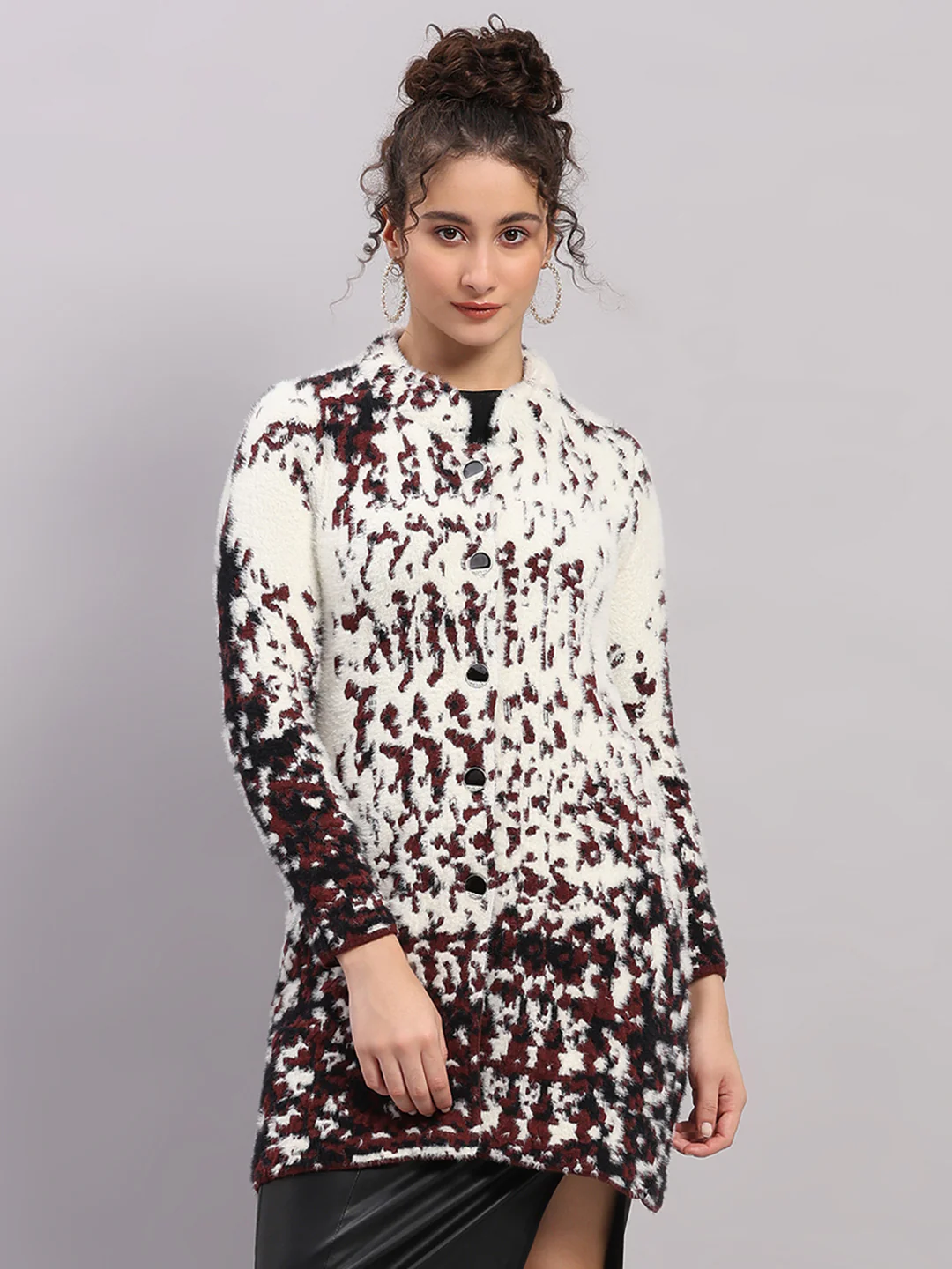 Women Multicolor Self Design Round Neck Full Sleeve Knitted Coat