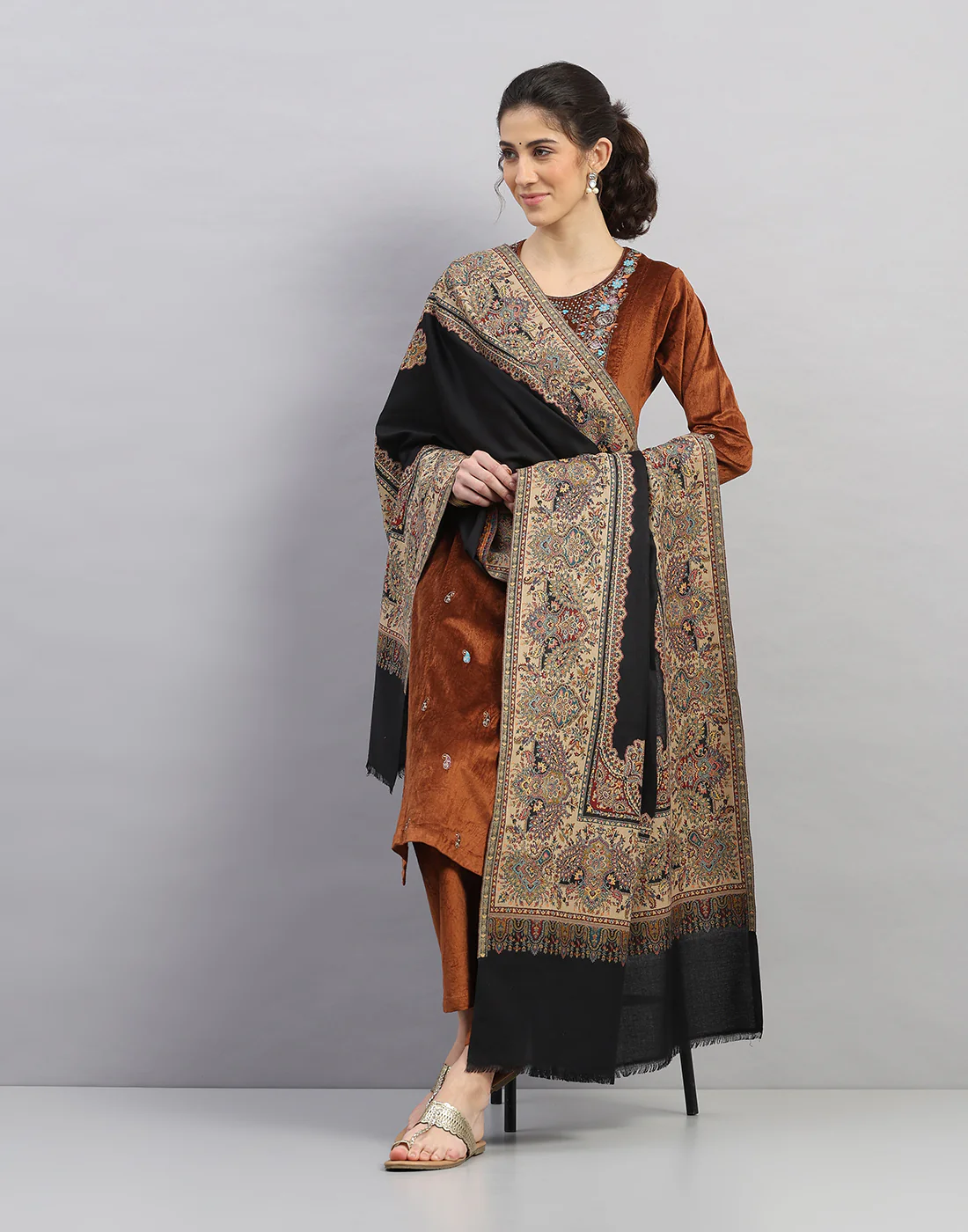 Women Multicolor Self Design Shawl - Image 5