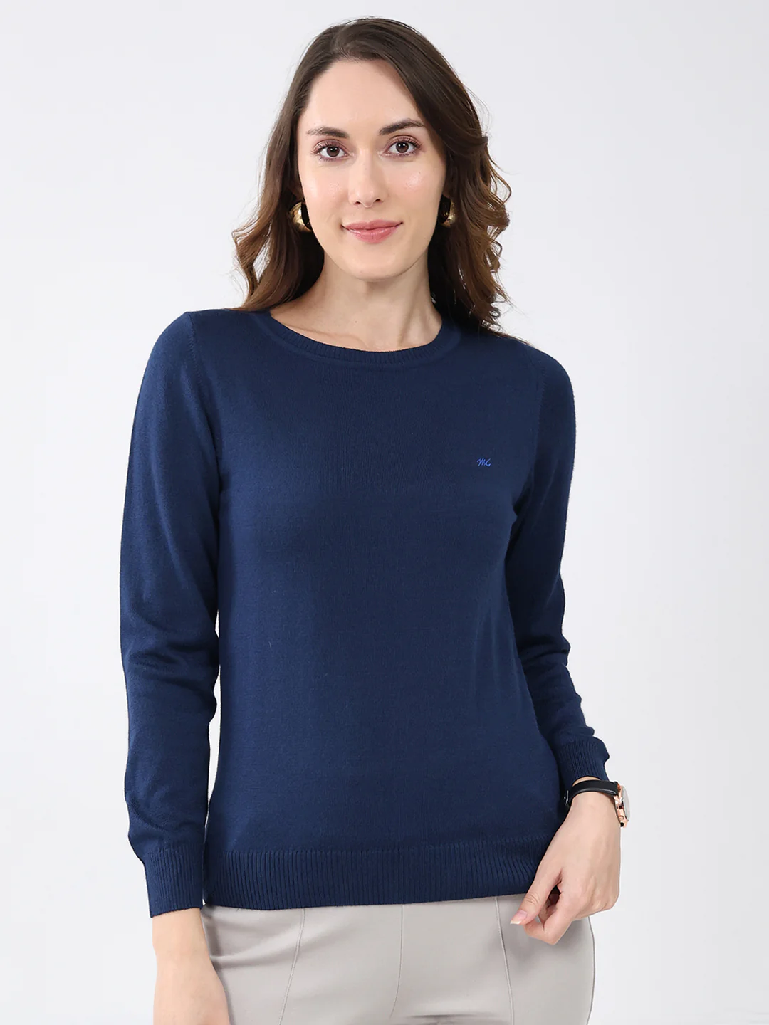 Women Navy Blue Solid Round Neck Full Sleeve Winter Top