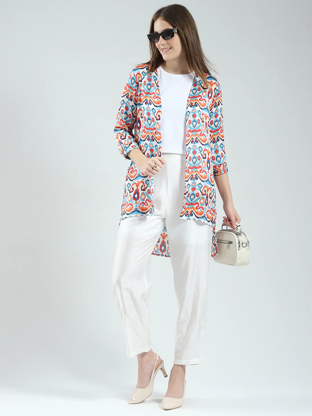 Women Off White Printed Round Neck Sleeveless 3 Pcs Cords Set - Image 2
