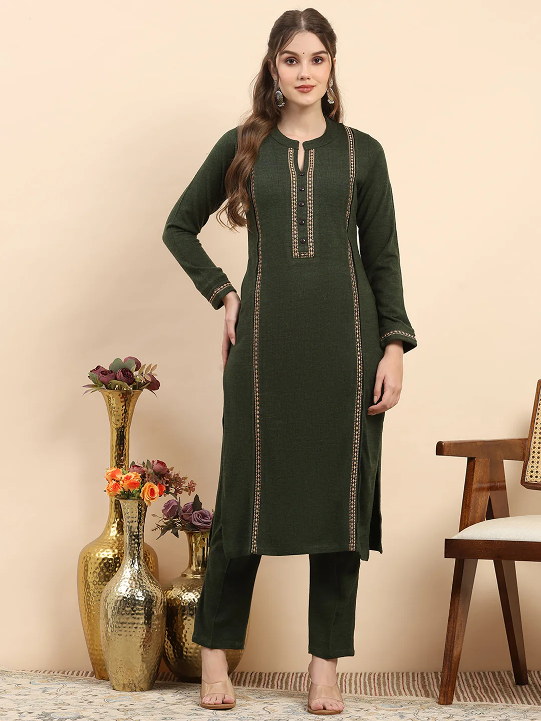 Women Olive Printed Round Neck Full Sleeve Kurti Set for Winter