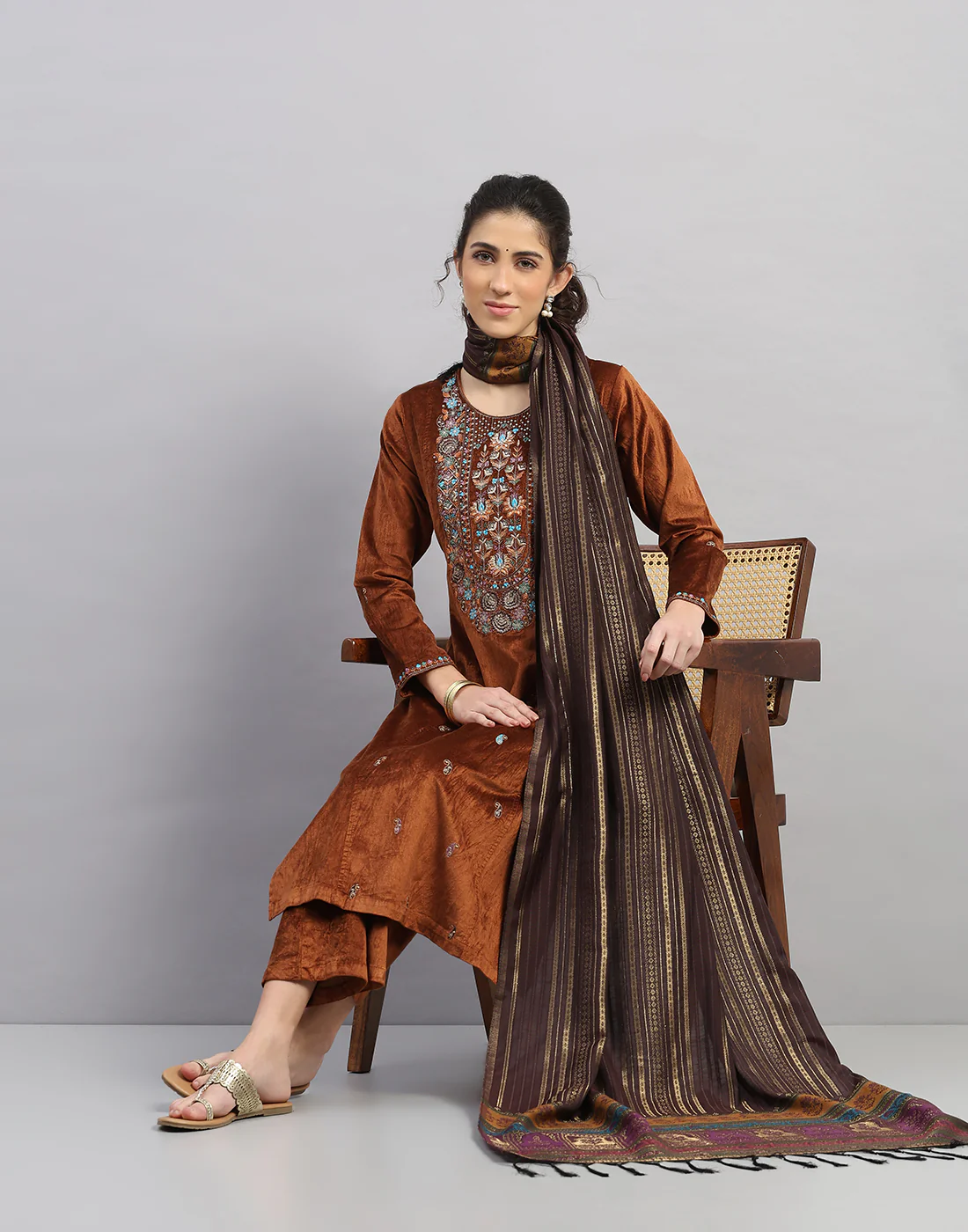 Women Rust Printed Round Neck Full Sleeve 3 Pc Kurtis Set for Winter - Image 5